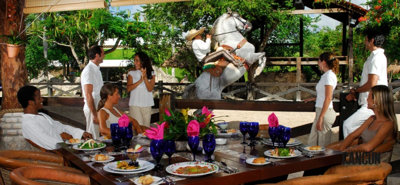 Xcaret o Xcaret Plus: diferencias claras para decidir bien