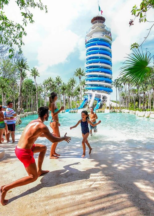 Xcaret vs Xel-Há: ¿qué parque es mejor para ti?