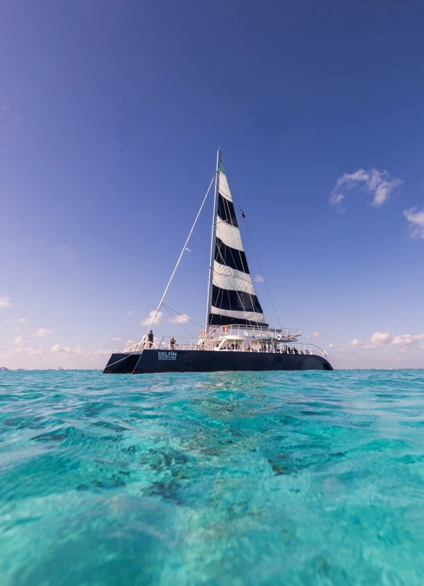 ISLA MUJERES CATAMARÁN XCARET PRIME