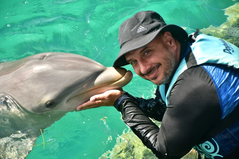 IM CATAMARÁN + DELFINES ROYAL SWIM