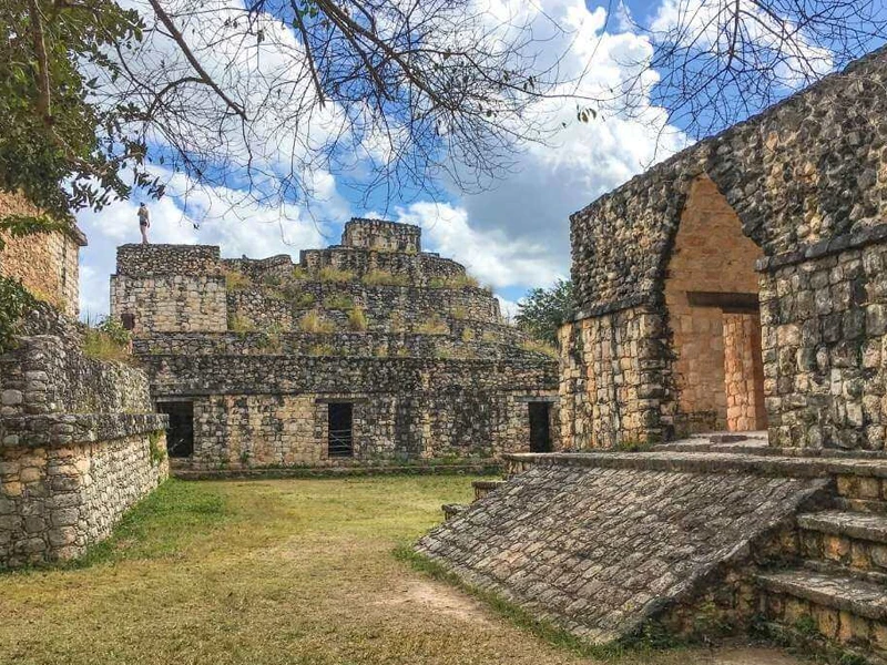 EK BALAM Y CENOTE HUBIKU