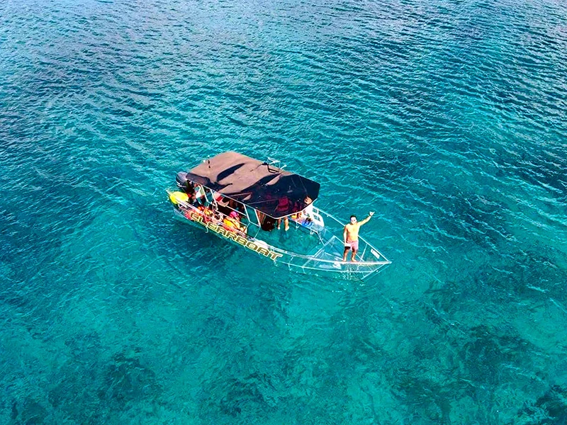 CLEAR BOAT CANCUN