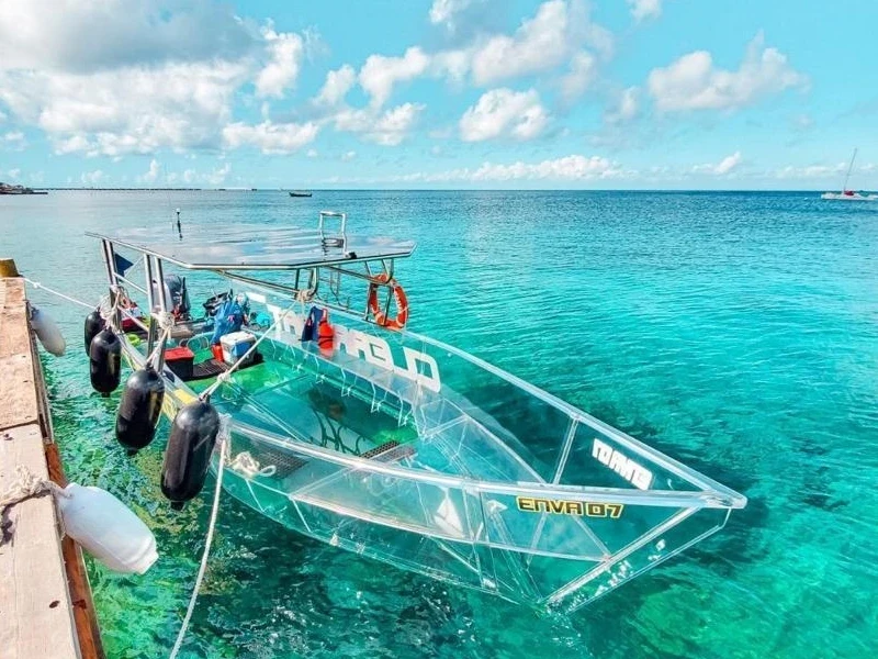 CLEAR BOAT CANCUN