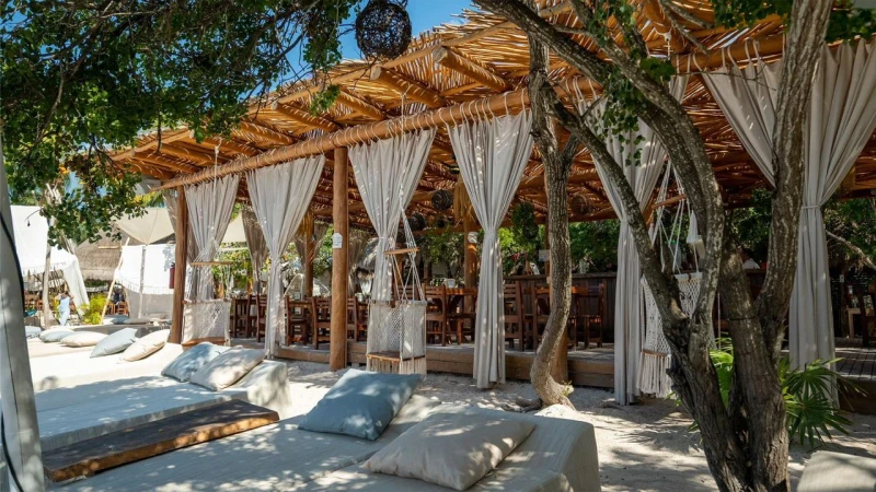 ISLA MUJERES CATAMARÁN