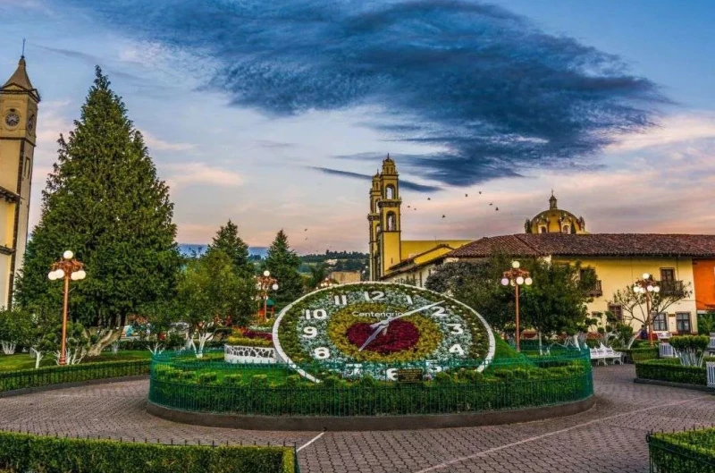 Imagen de ZACATLAN, CHIGNAHUAPAN Y CASCADAS QUETZALAPAN