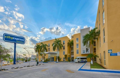 Hoteles en City Express by Marriott Campeche