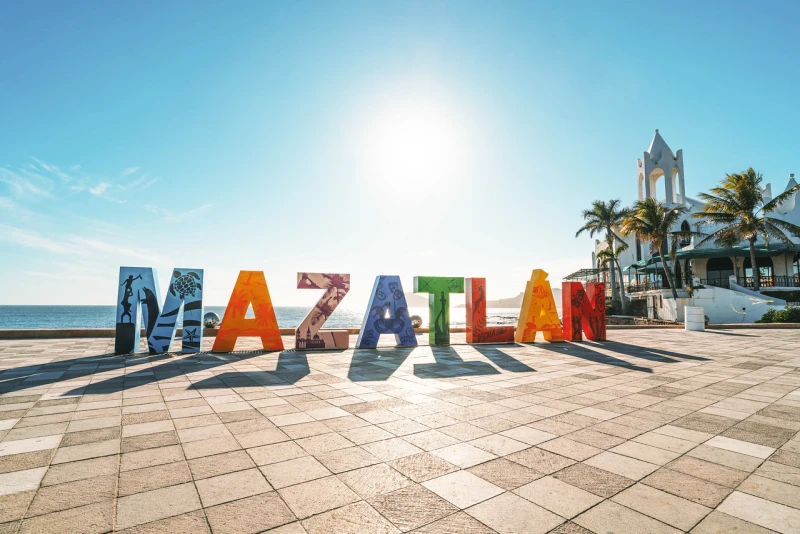 🌴✨ Semana Santa y Pascua en Playa Mazatlán ✨