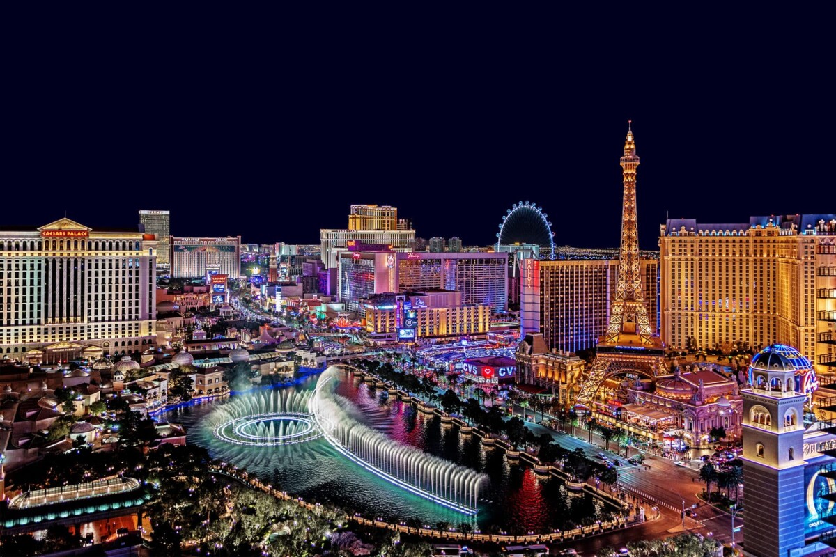 Tour por las 7 maravillas de Las Vegas de noche