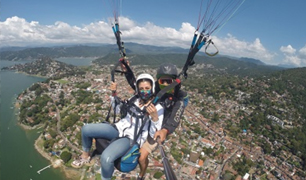 Vuelo en parapente por Valle de Bravo