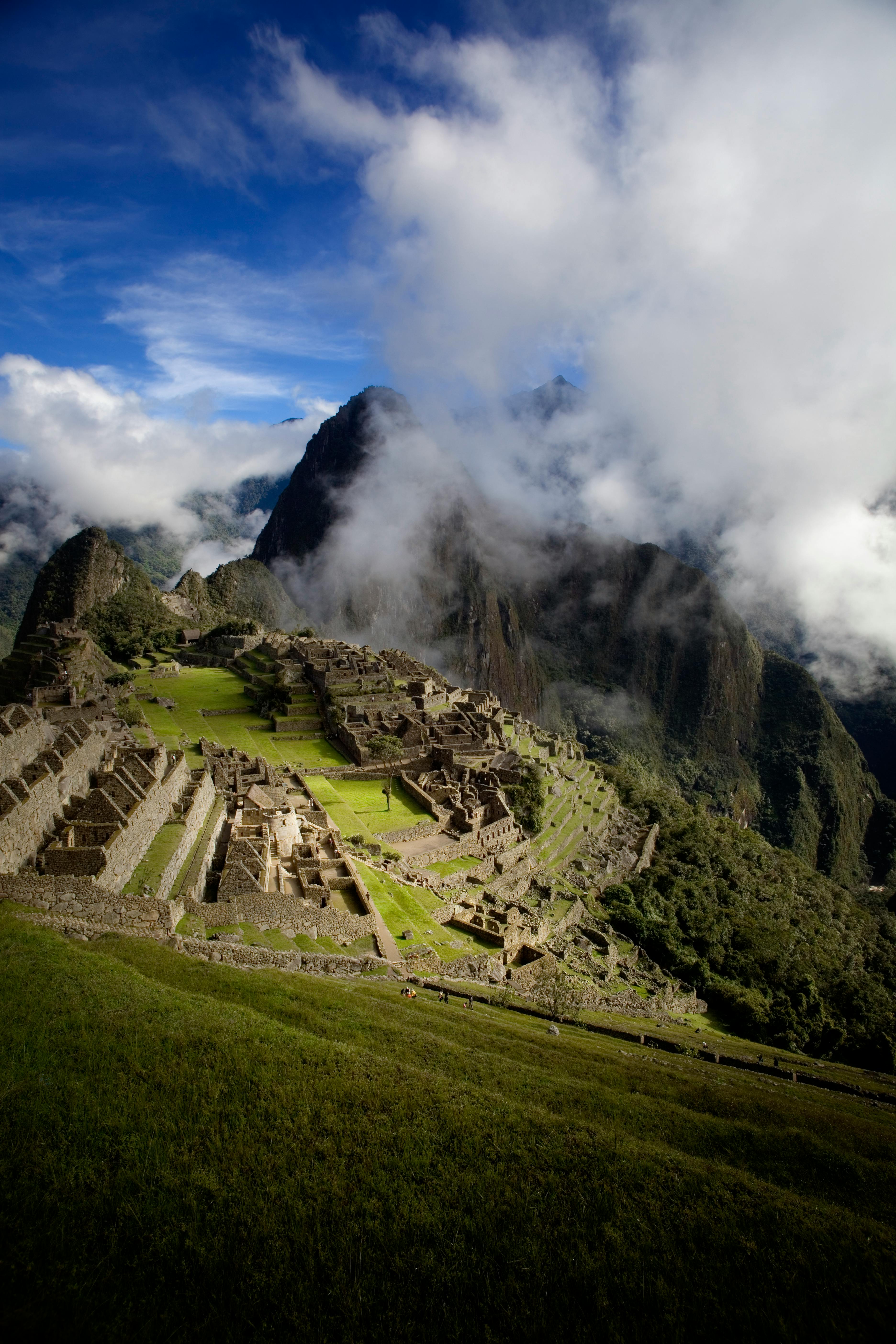 Excursión de 2 días a Machu Picchu por la ruta Abra Málaga